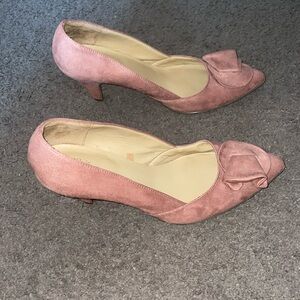 Naturalizer Blush Bow Heels